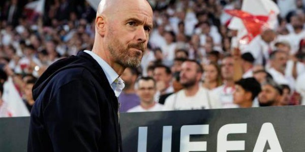 开云体育手机登录-林良锋：“宝莱坞”防线再次祸害曼联，滕哈赫醒醒吧！