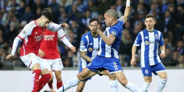 满41岁 欧冠淘汰赛最老球员 波尔图跟佩佩续约吗？